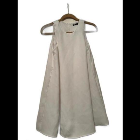 Zara Pants - Zara White Sleeveless Romper - Size M